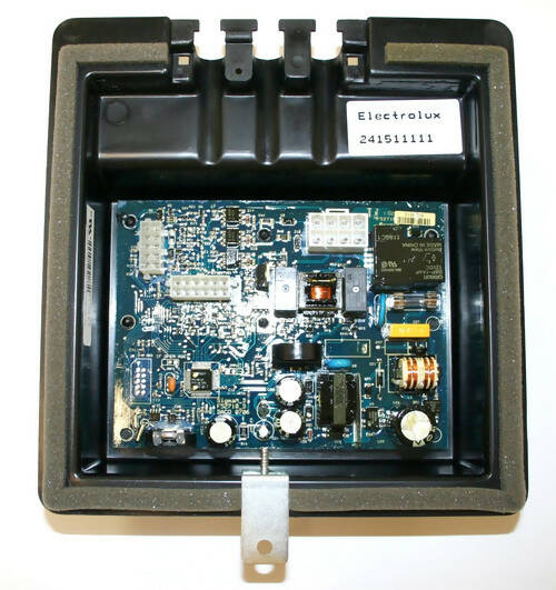Frigidaire Refrigerator Main Control Board - 241511111, Replaces: 1467835 2103360019 24151101 AH2331446 AP4359793 EA2331446 EAP2331446 PS2331446 OEM PARTS WORLD