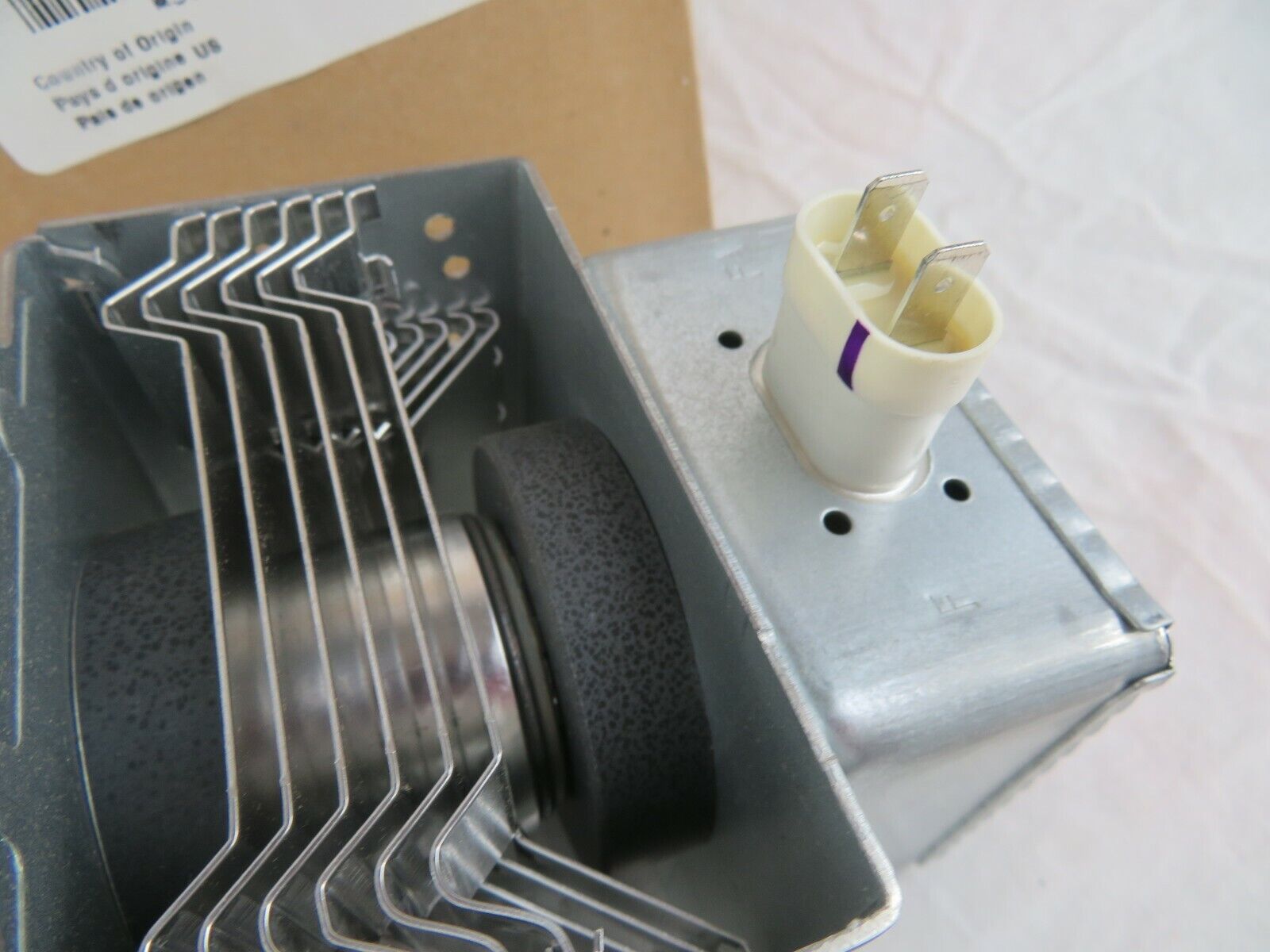 Frigidaire Microwave Magnetron OEM - 5304448849, Replaces: 5304441904 PARTS OF CANADA