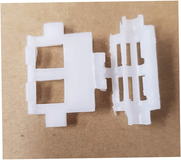 Samsung Refrigerator & Freezer Sensor Mounting Clip - DA61-00453A