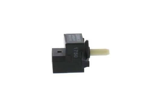 Whirlpool Dryer Temperature Switch - WP3399639, Replaces: 3396013 3399639 527732 AH11741508 AH345964 AP2976233 AP6008373 EA11741508 EA345964 OEM PARTS WORLD